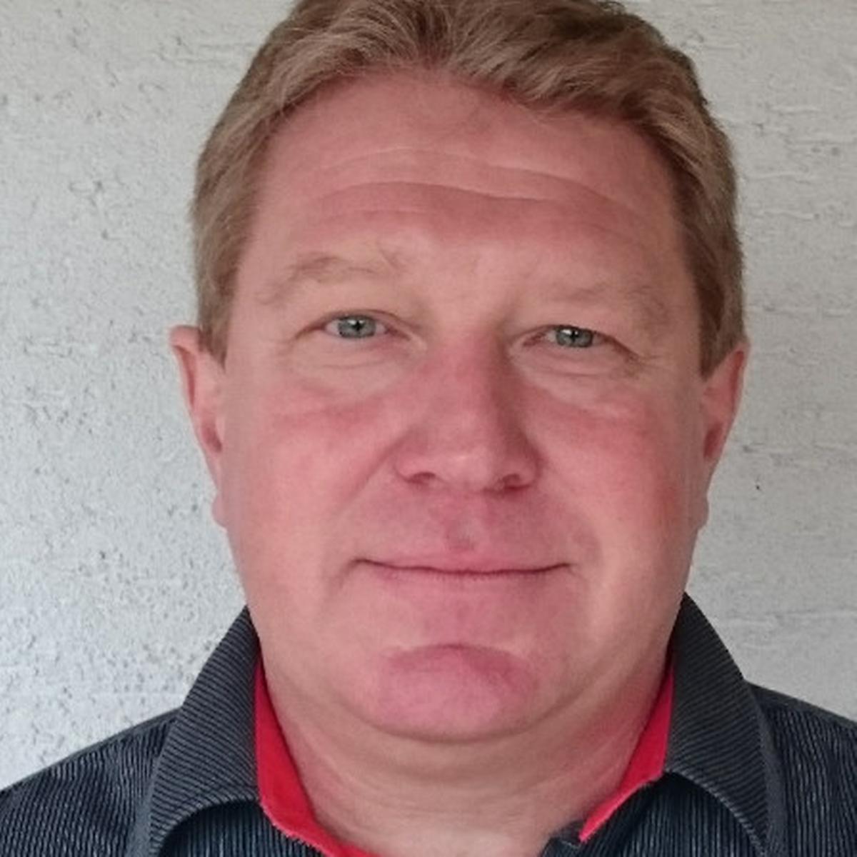 PaedDr. Vlastimil Pecha - nezávislý konzultant, kouč, moderátor, poradce a trenér